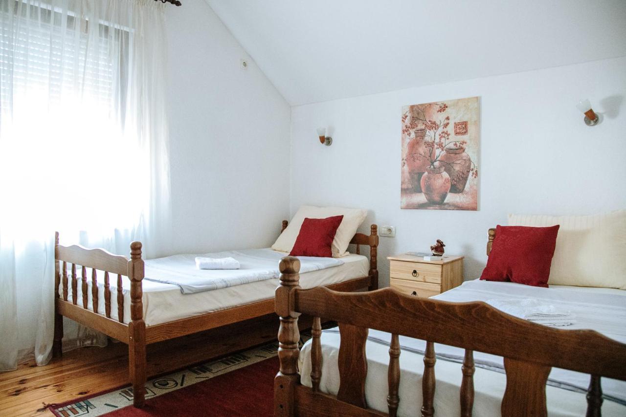 Ikar Apartament *